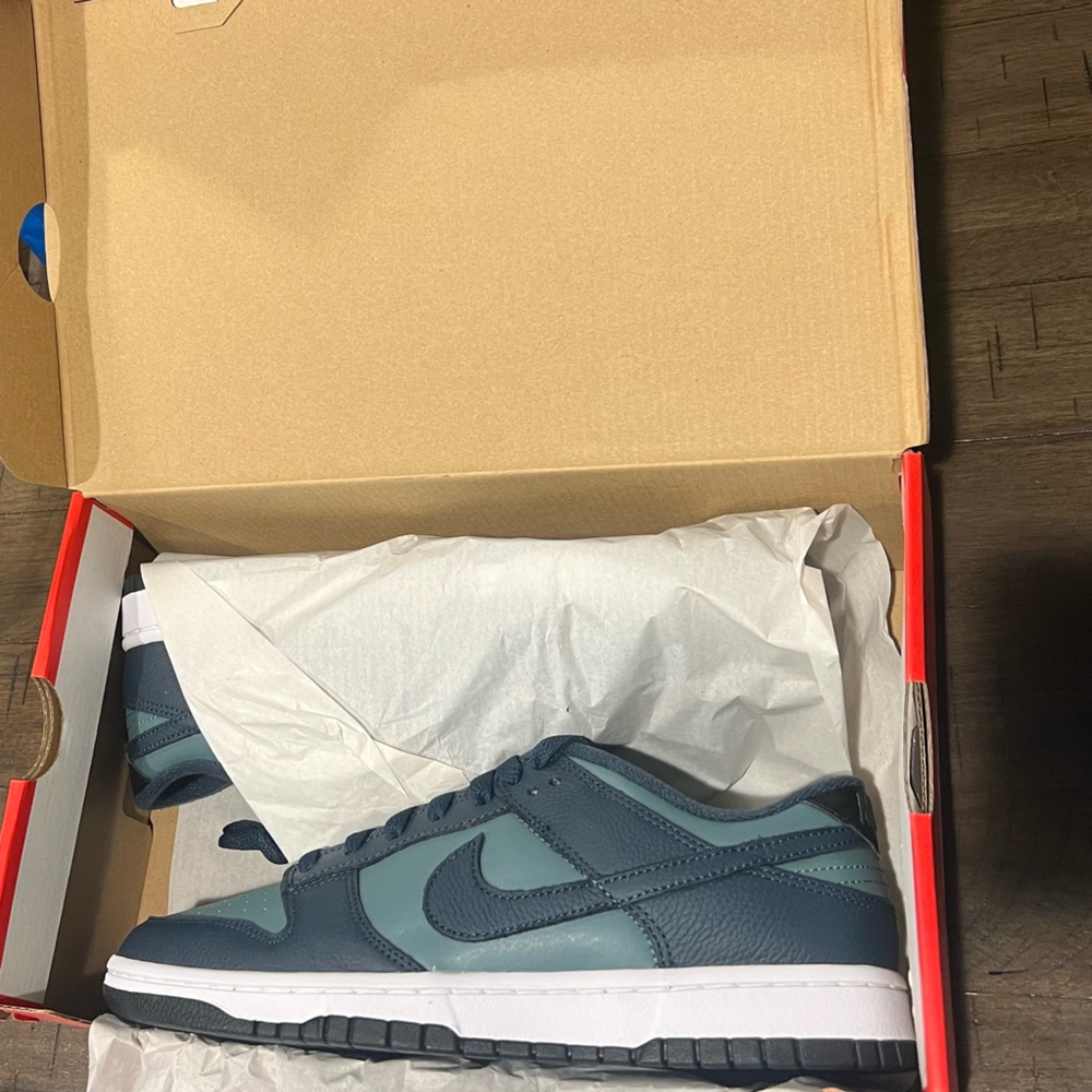Nike Dunks Low Retro PRM